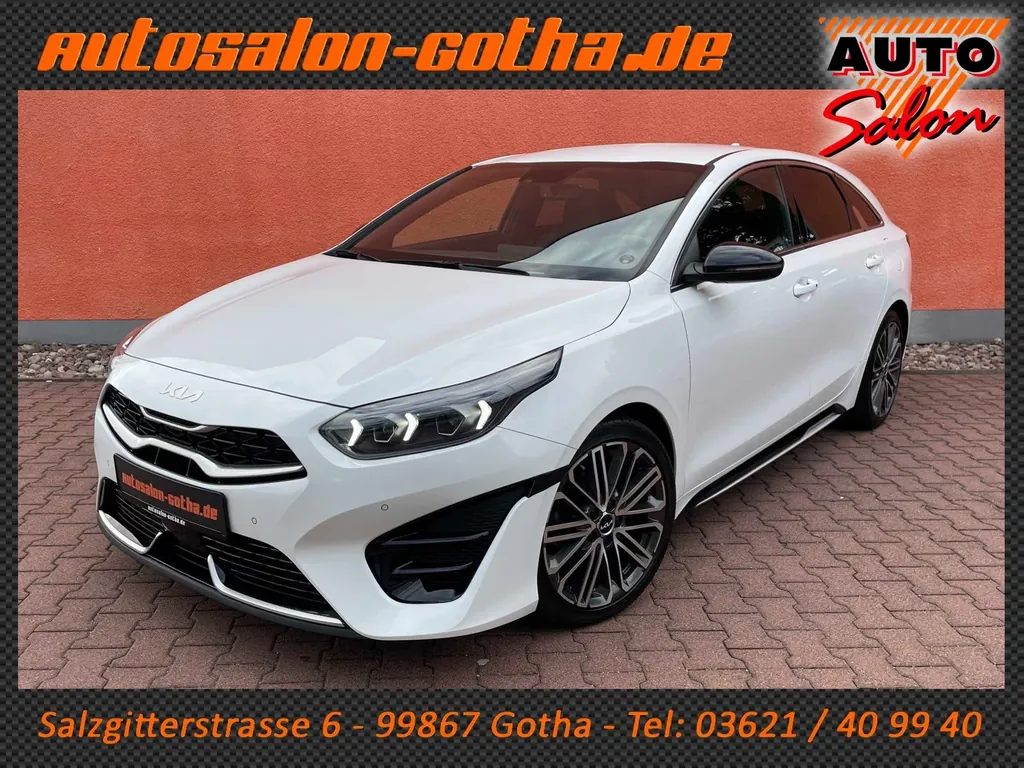 Kia pro cee'd / ProCeed