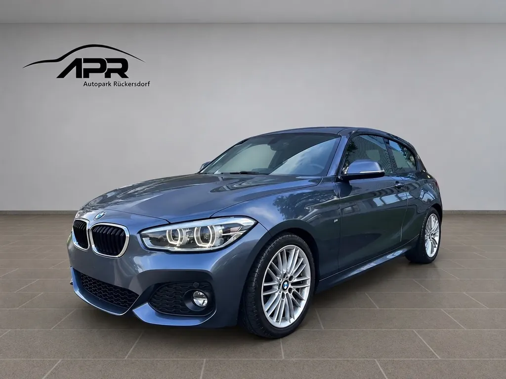 BMW 120