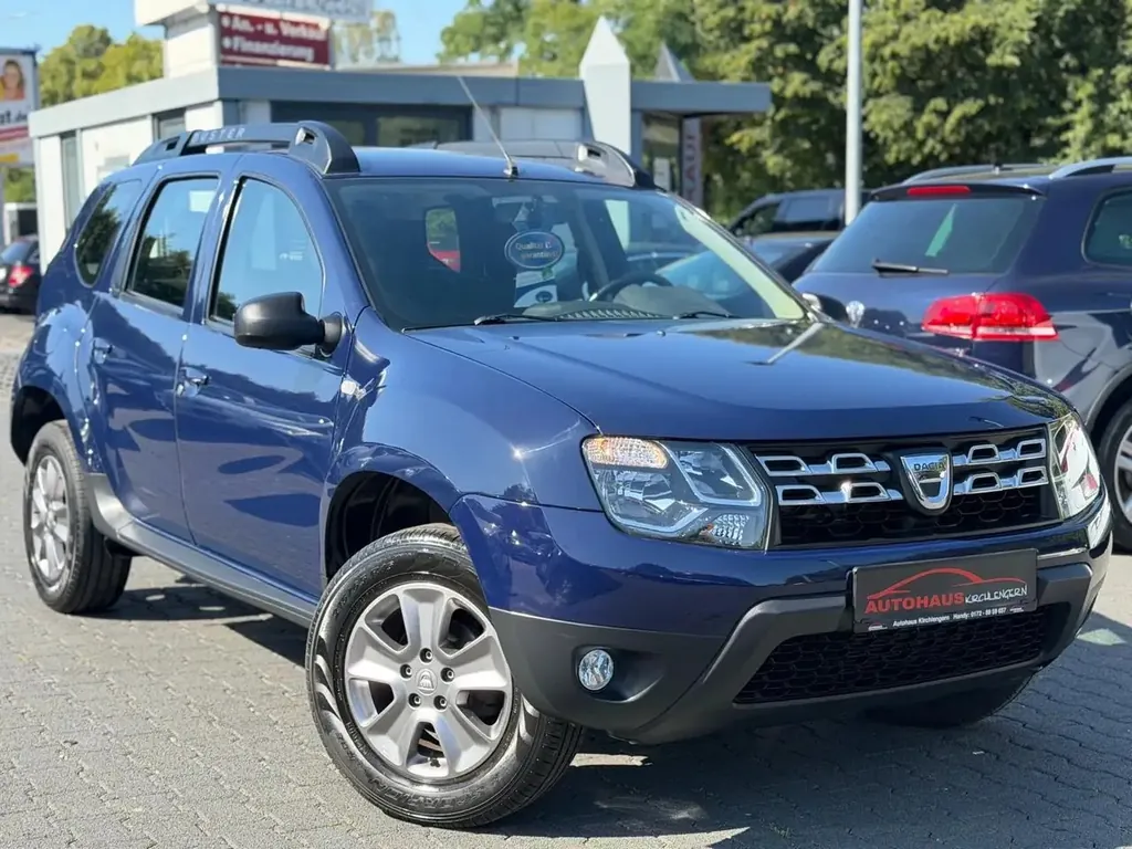 Dacia Duster Laureate 4x2 1,6 Benzin LPG 1.Hand Lückenlos Schec