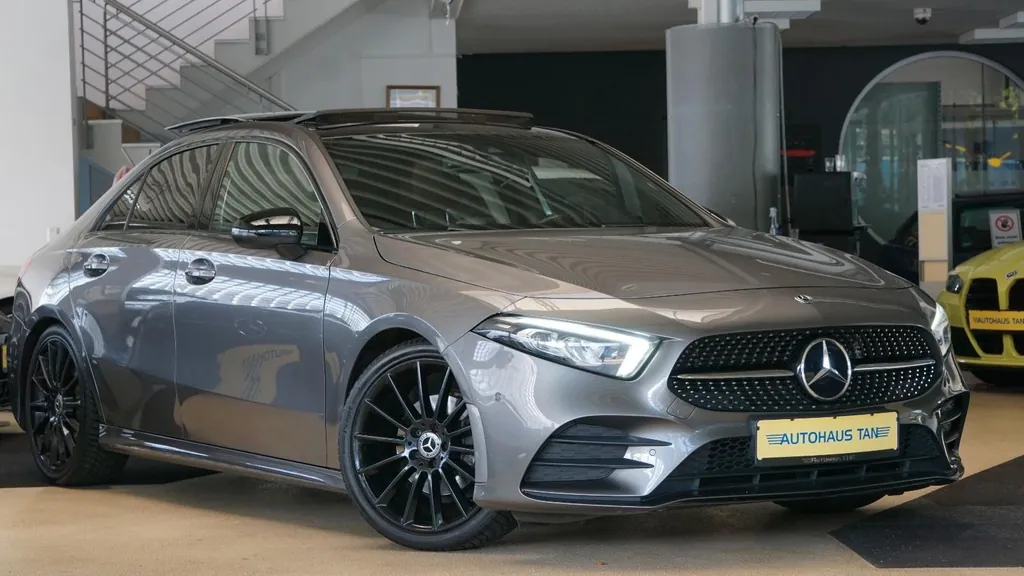 Mercedes-Benz A 200