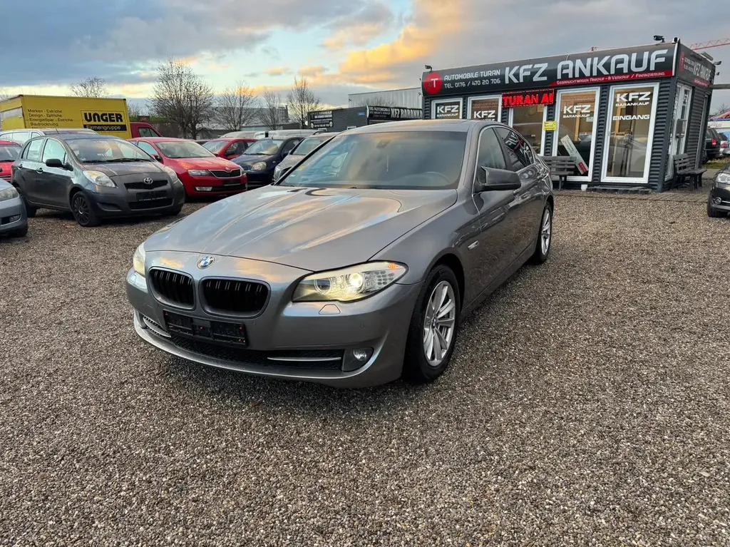 BMW 523 523i Navi!!Sitzheizung!!PDC!!SBDACH!EURO 5!EXPORT!