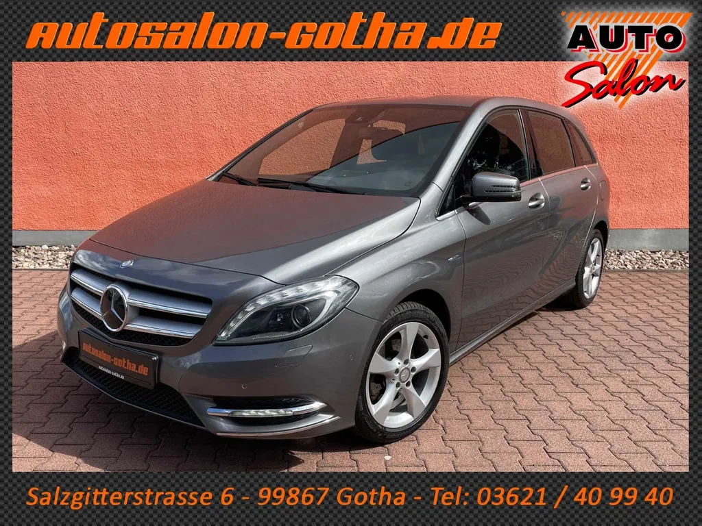 Mercedes-Benz B 200