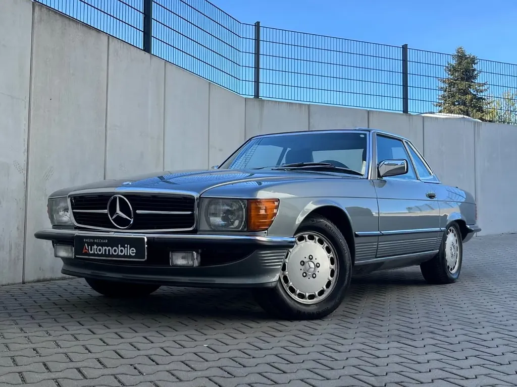 Mercedes-Benz SL 300