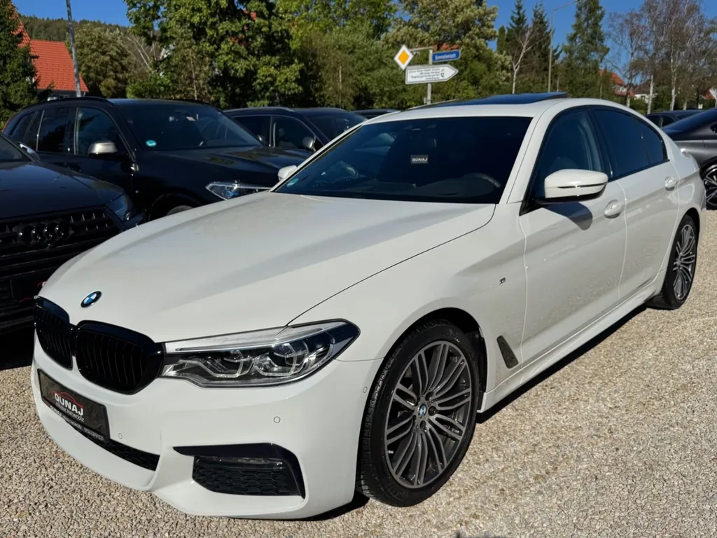 BMW 520