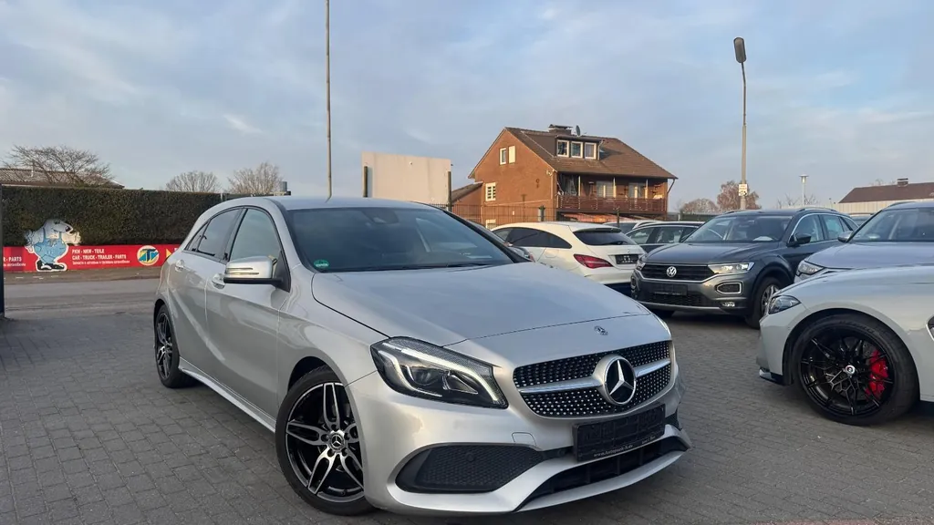 Mercedes-Benz A 180