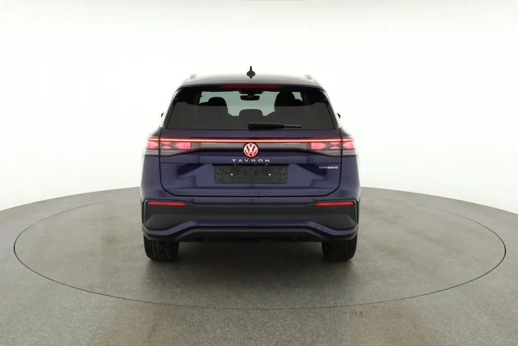 VW Tayron