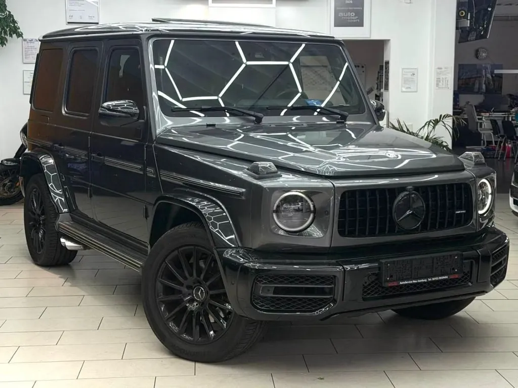 Mercedes-Benz G 500