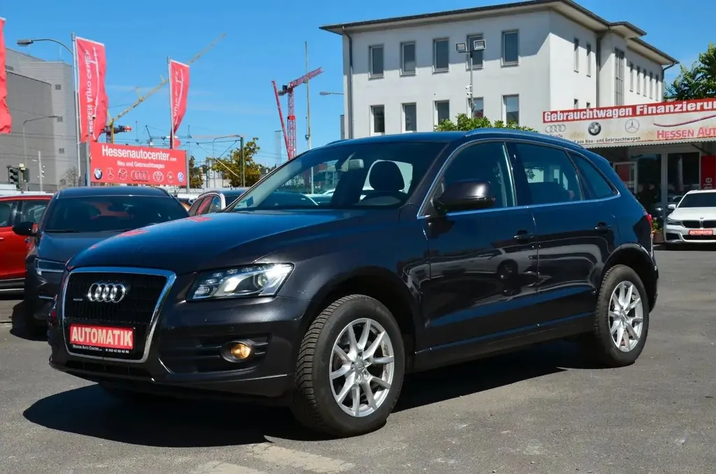 Audi Q5 3.0TDI*Quat*1.HAND*AHK*Autom.*Klima*Navi
