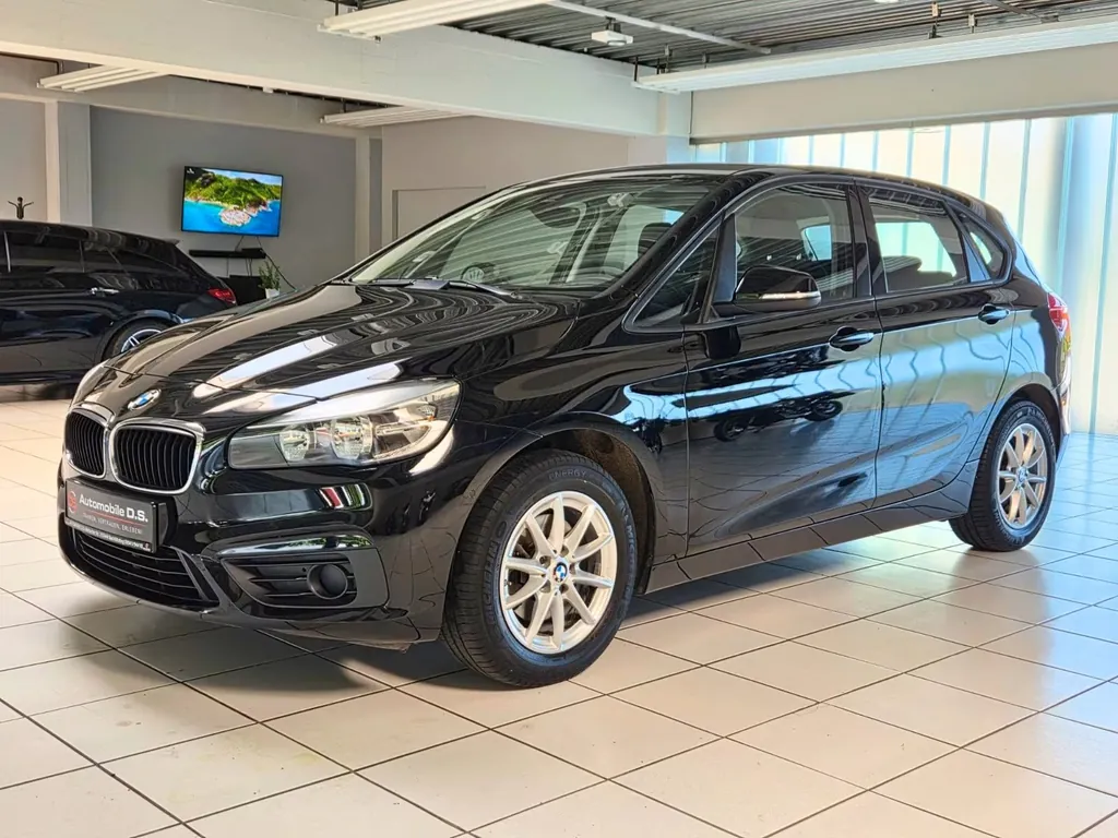 BMW 218