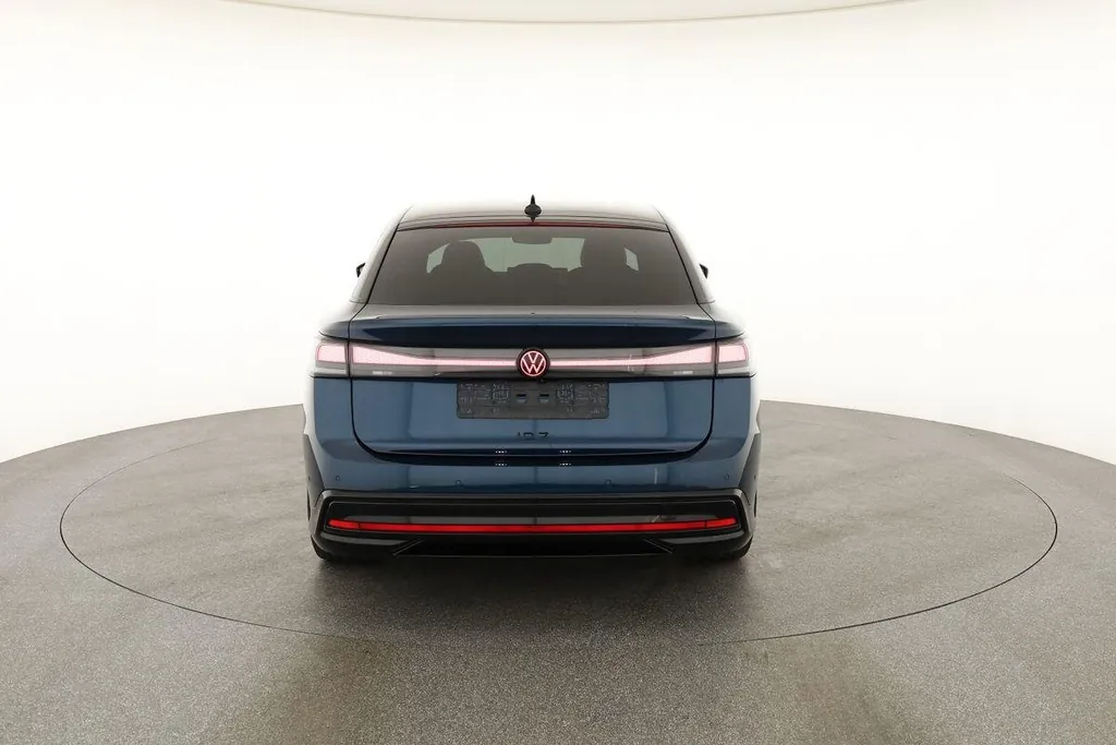 VW ID.7