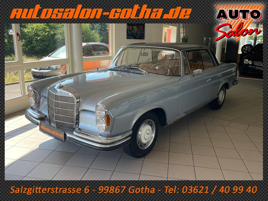 Mercedes-Benz 250