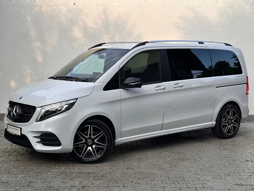 Mercedes-Benz V 220