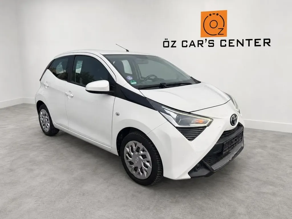 Toyota Aygo (X)