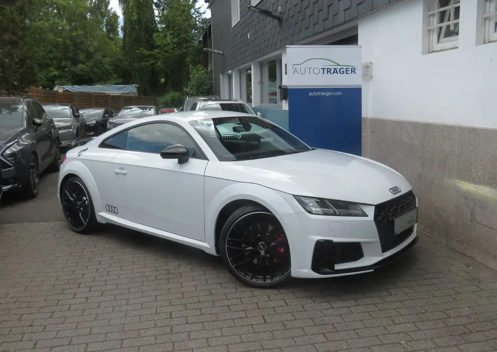 Audi TTS