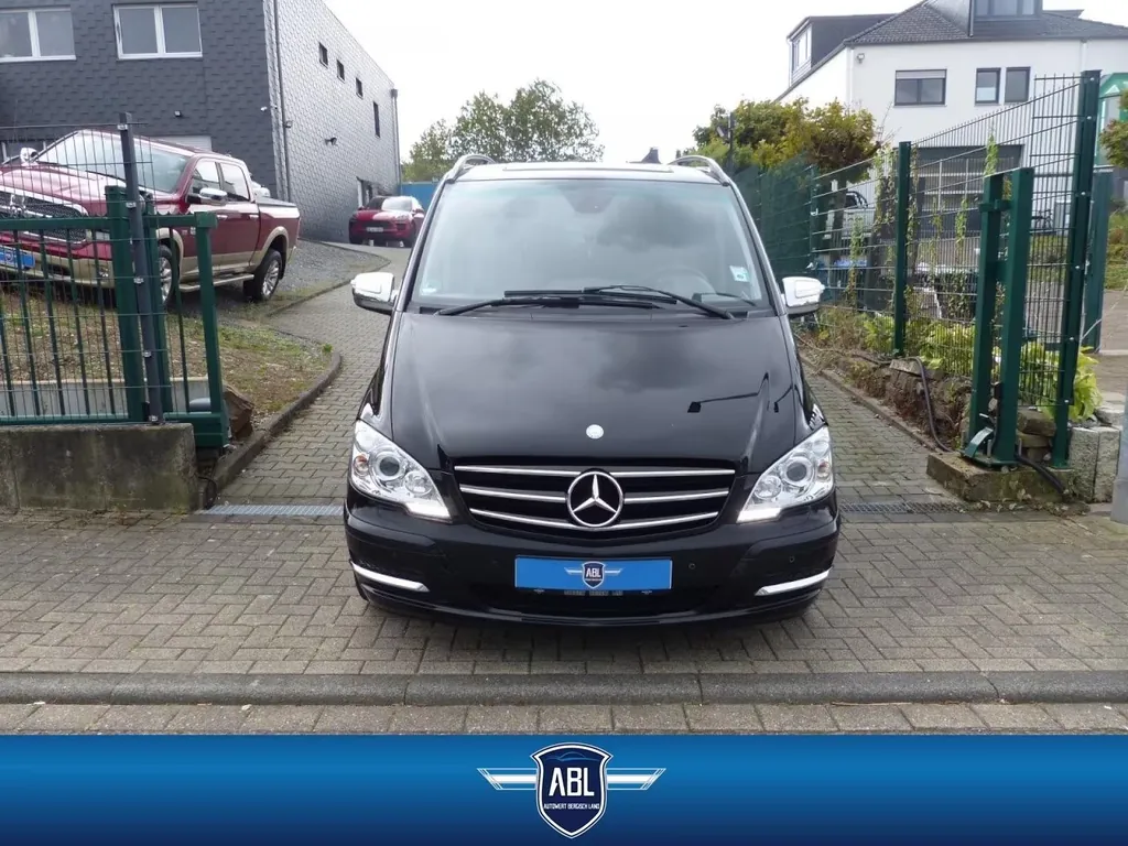 Mercedes-Benz Viano