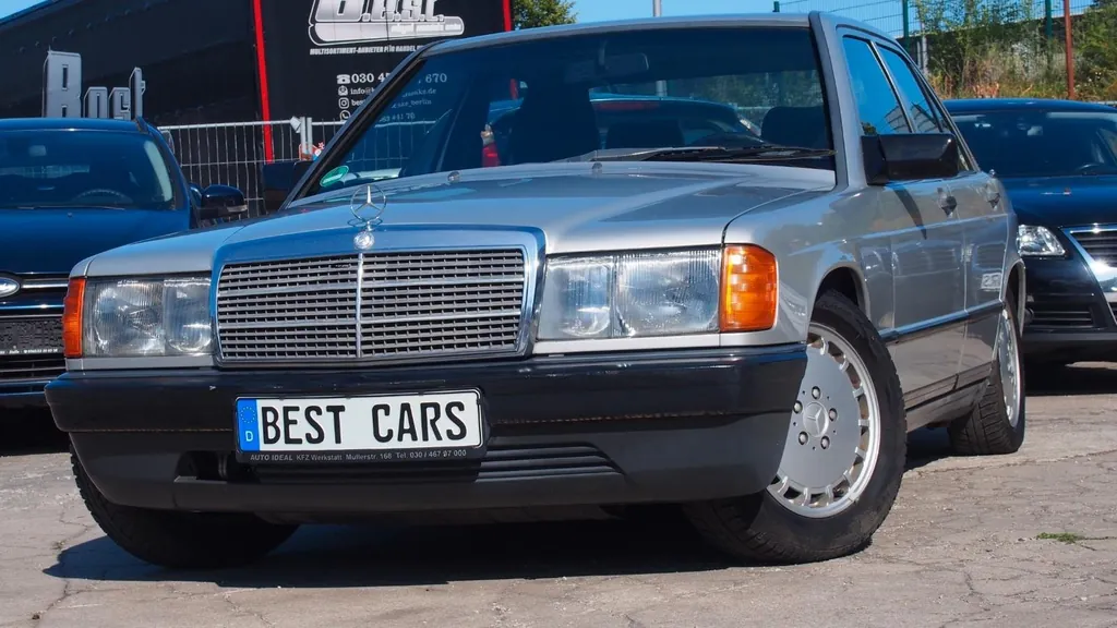 Mercedes-Benz 190
