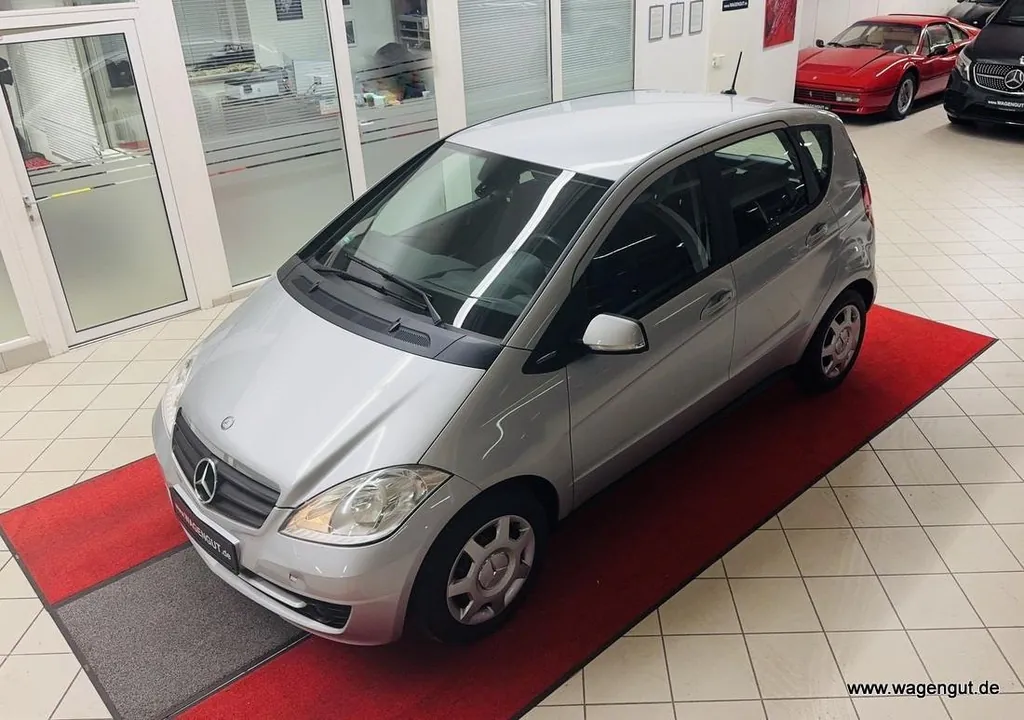 Mercedes-Benz A 160