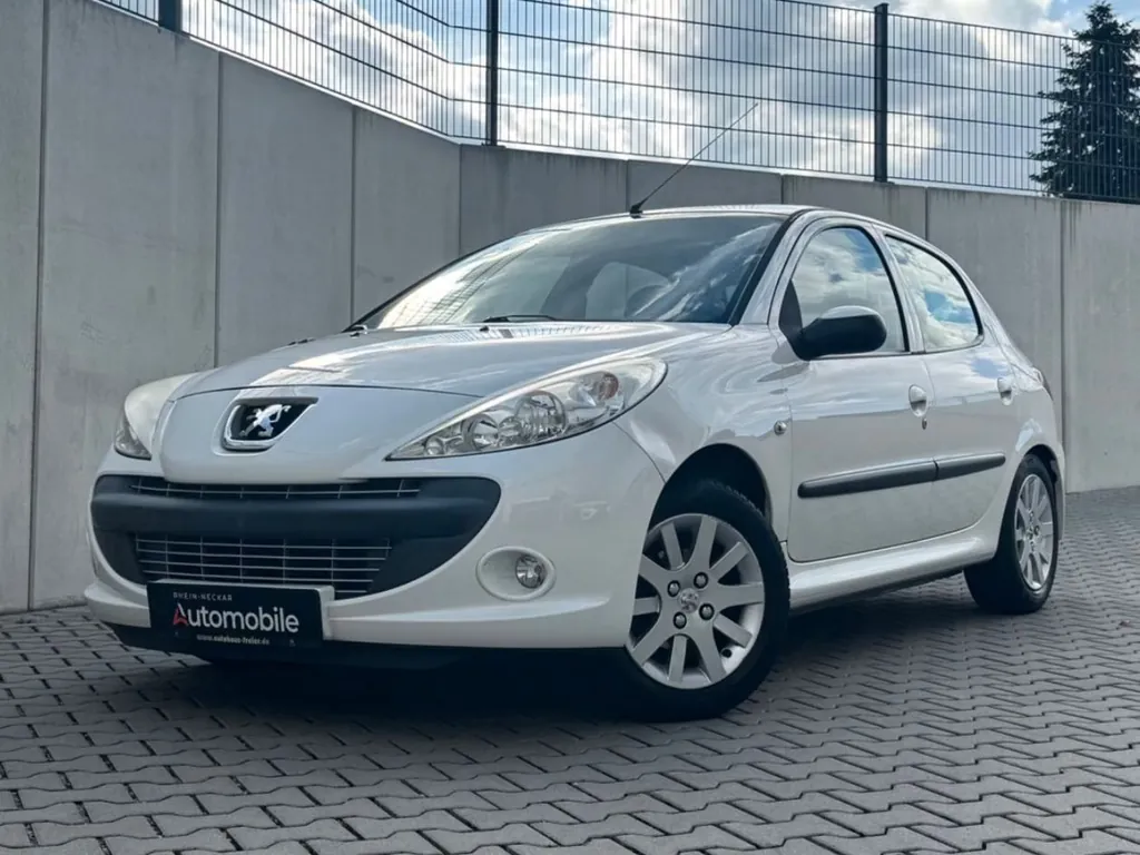 Peugeot 206