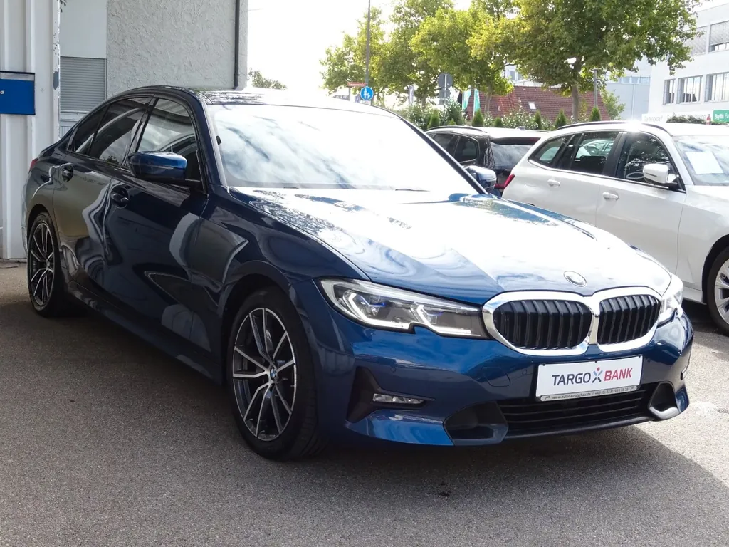 BMW 320