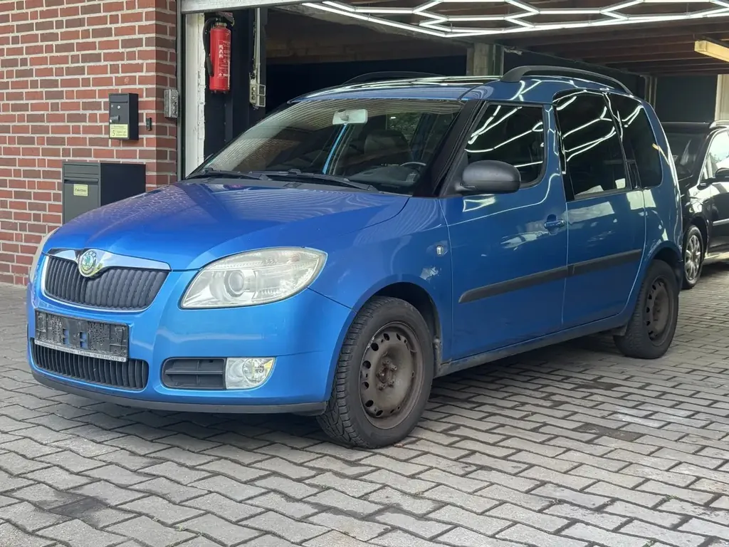 Skoda Roomster Comfort 1.4 TDI AHK Sitzheizung Teilleder TÜV 01/2