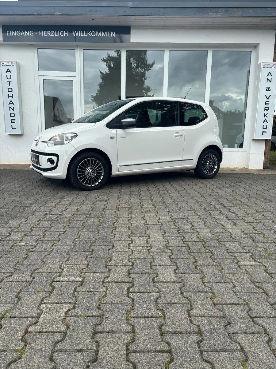 Volkswagen up!