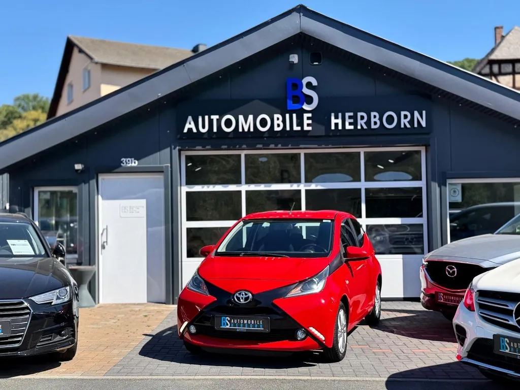 Toyota Aygo (X)