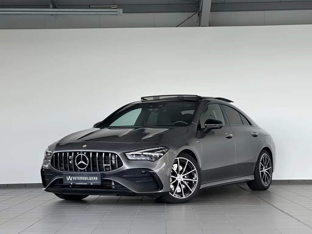 Mercedes-Benz CLA 35 AMG
