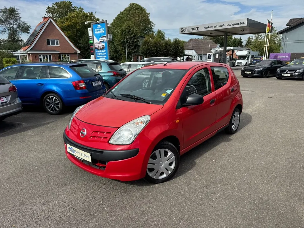 Nissan Pixo