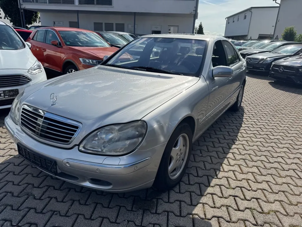 Mercedes-Benz S 500