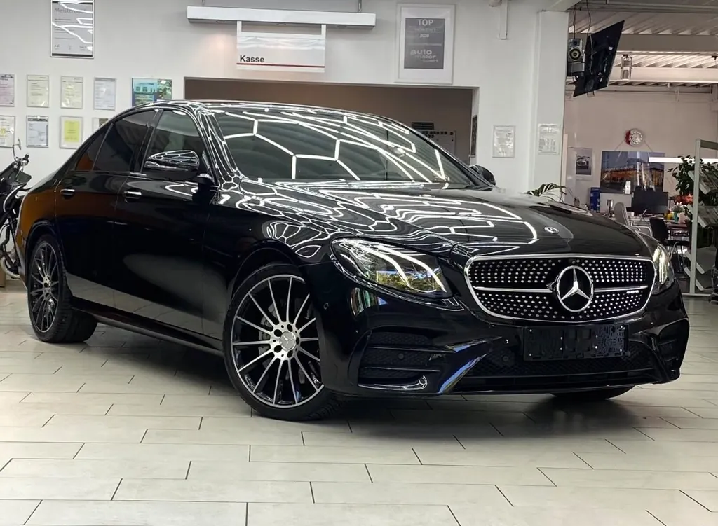 Mercedes-Benz E 43 AMG