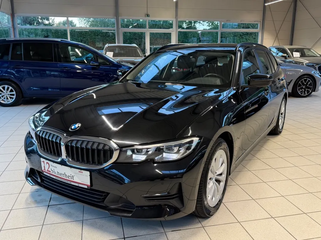 BMW 320