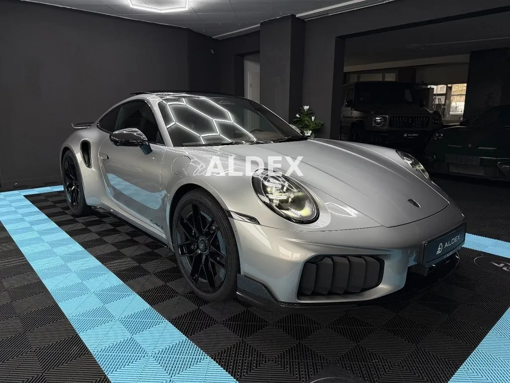 Porsche 992