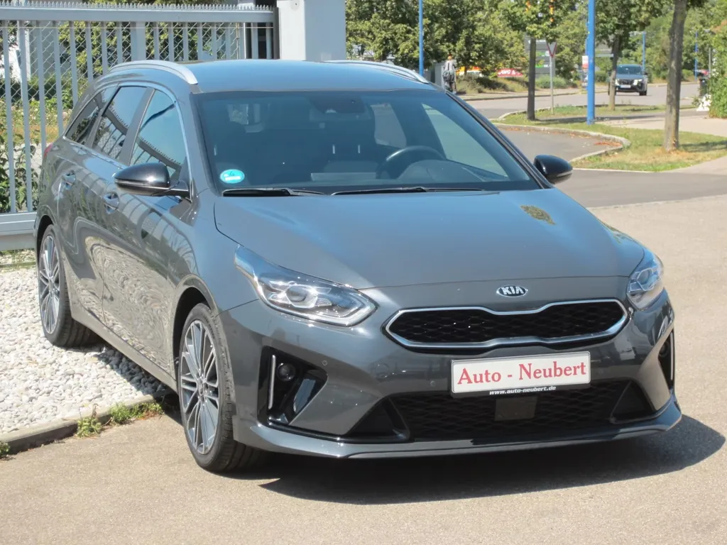 Kia cee'd / Ceed