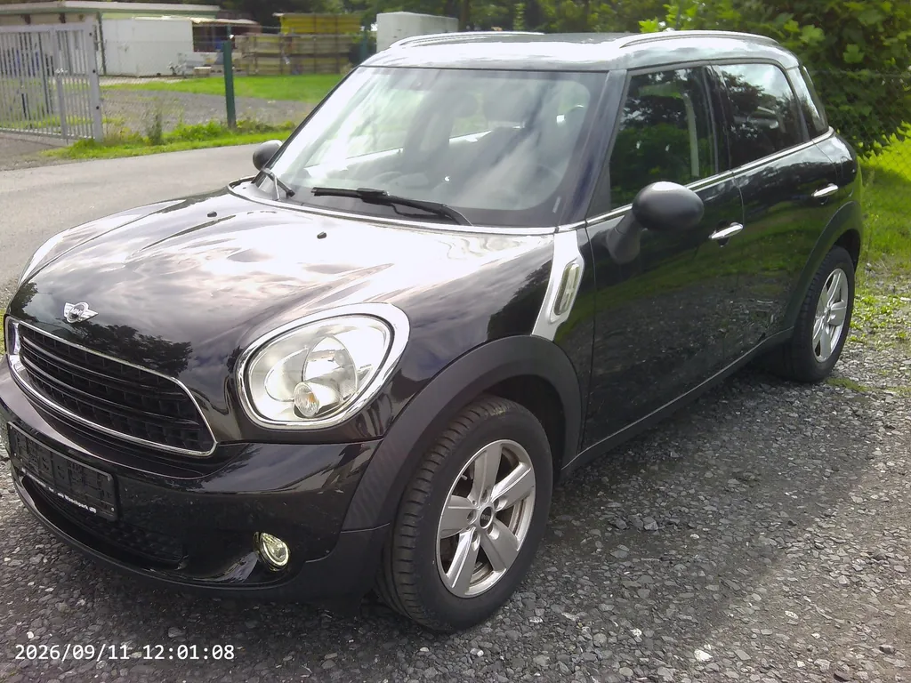 MINI One Countryman*Tüv neu*Scheckheft gepflegt*Navi*Klimaautomatik*