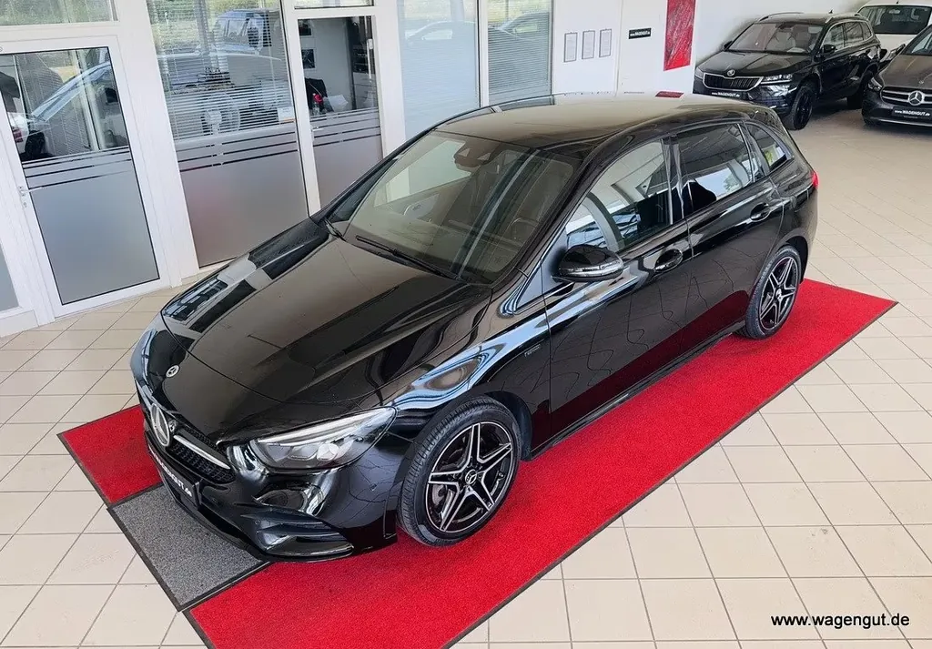 Mercedes-Benz B 250