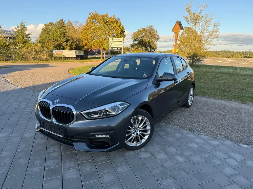 BMW 118 118 i Navi | Apple CarPlay & Android Auto | LED-Scheinwerfer