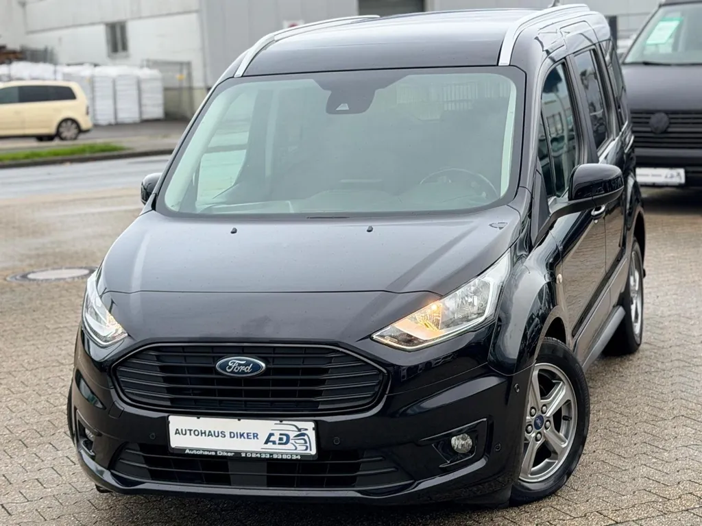 Ford Tourneo