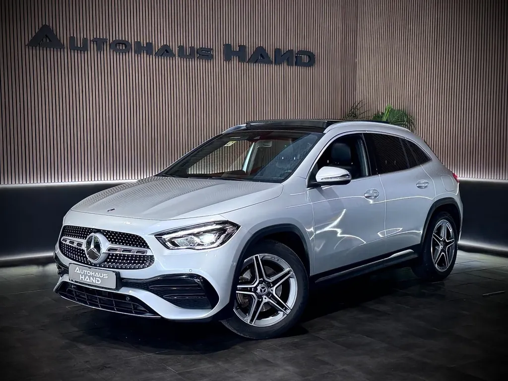 Mercedes-Benz GLA 250