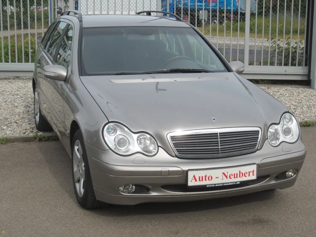 Mercedes-Benz C 180