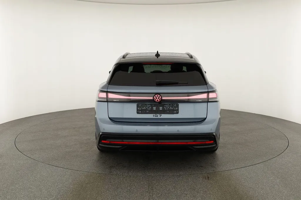 VW ID.7