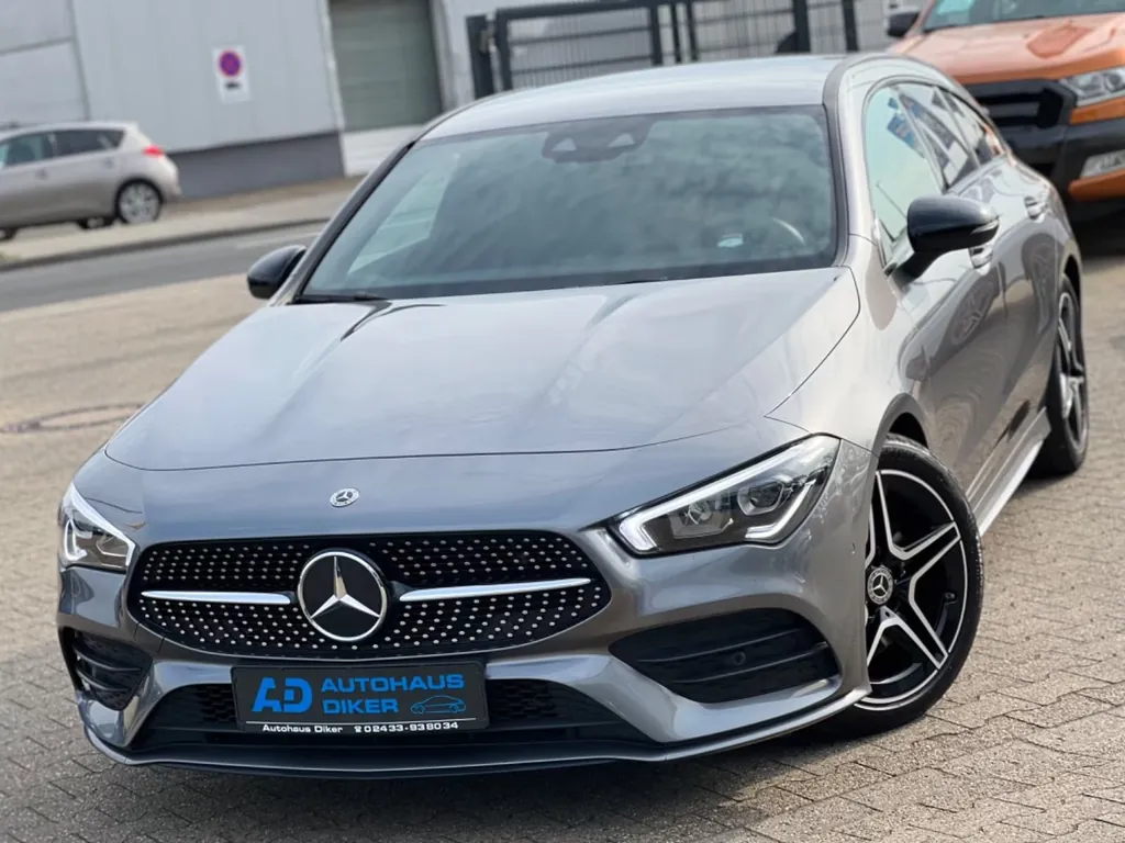 Mercedes-Benz CLA 200 Shooting Brake