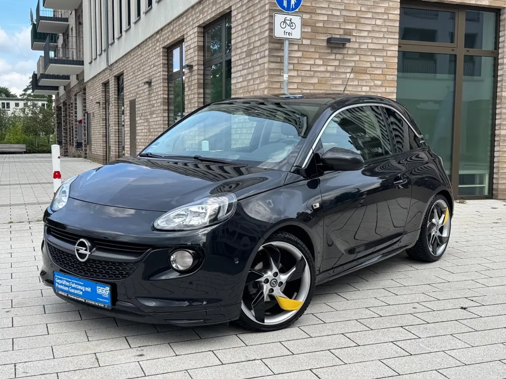 Opel Adam