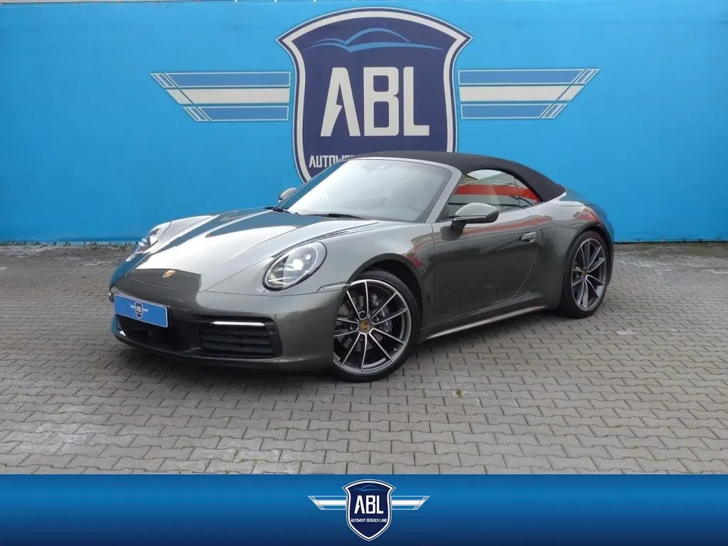 Porsche 992