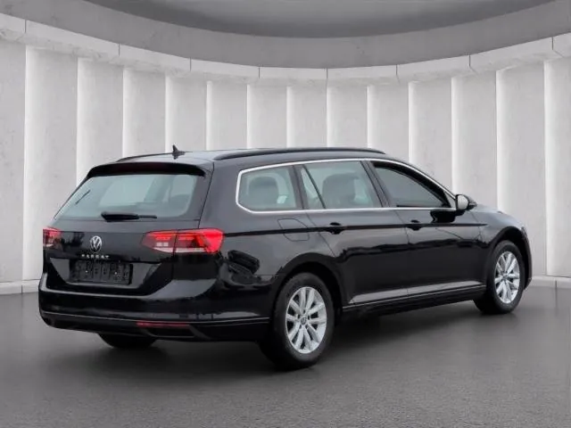 VW Passat Variant