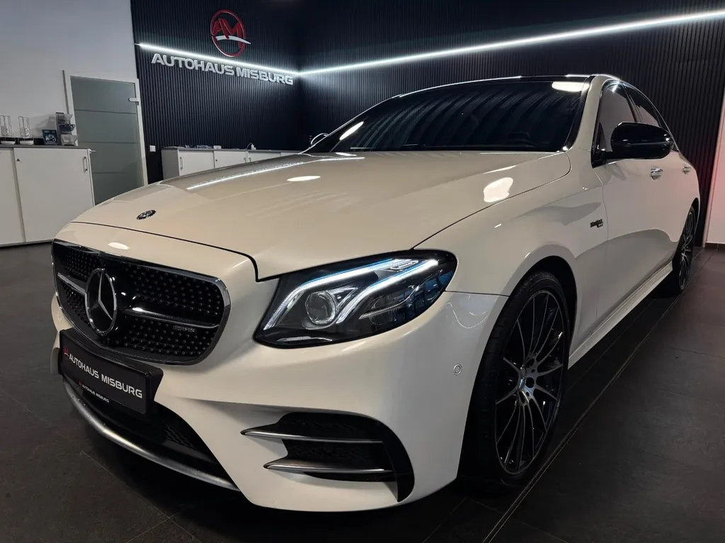Mercedes-Benz E 43 AMG