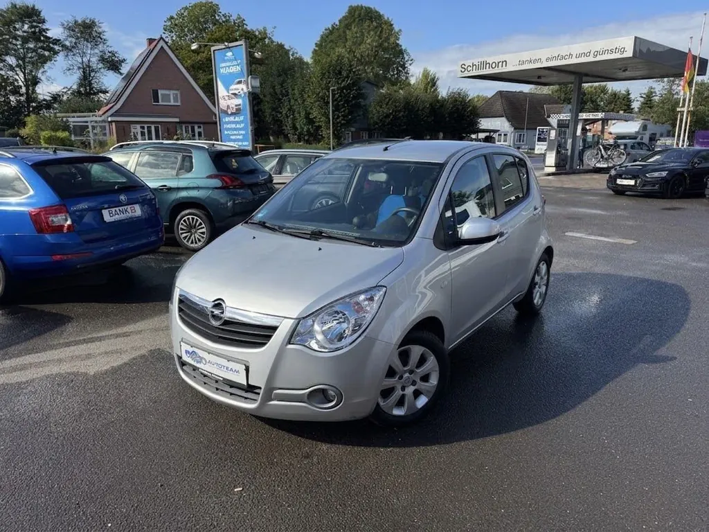 Opel Agila
