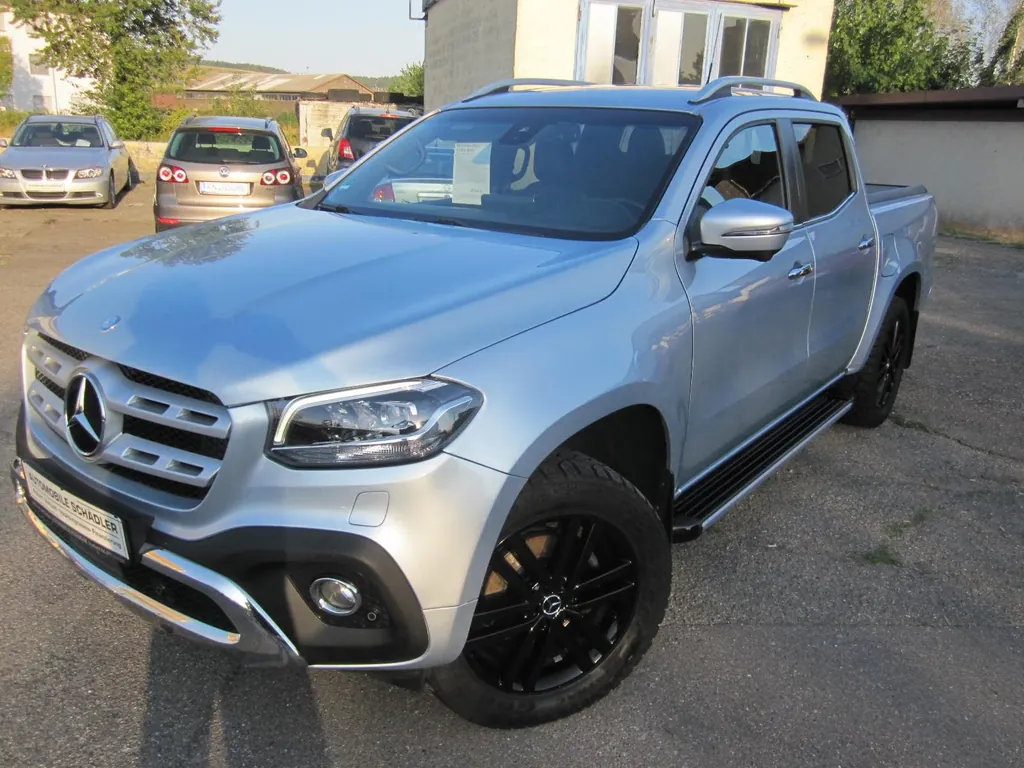 Mercedes-Benz X 250