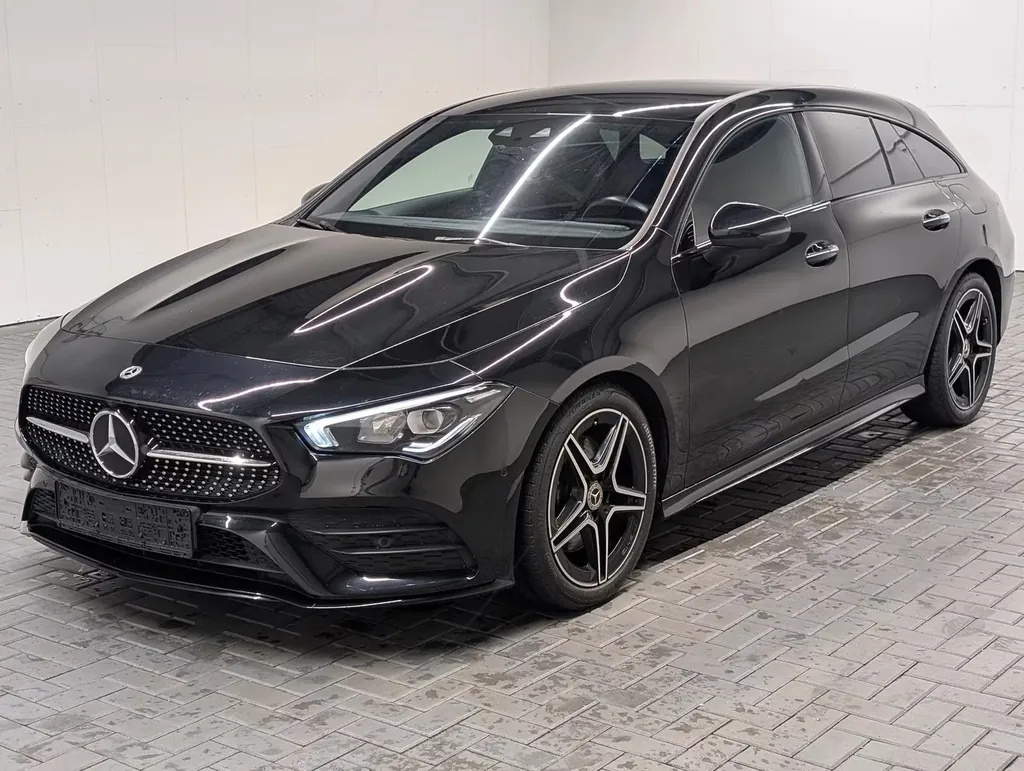 Mercedes-Benz CLA 200 Shooting Brake