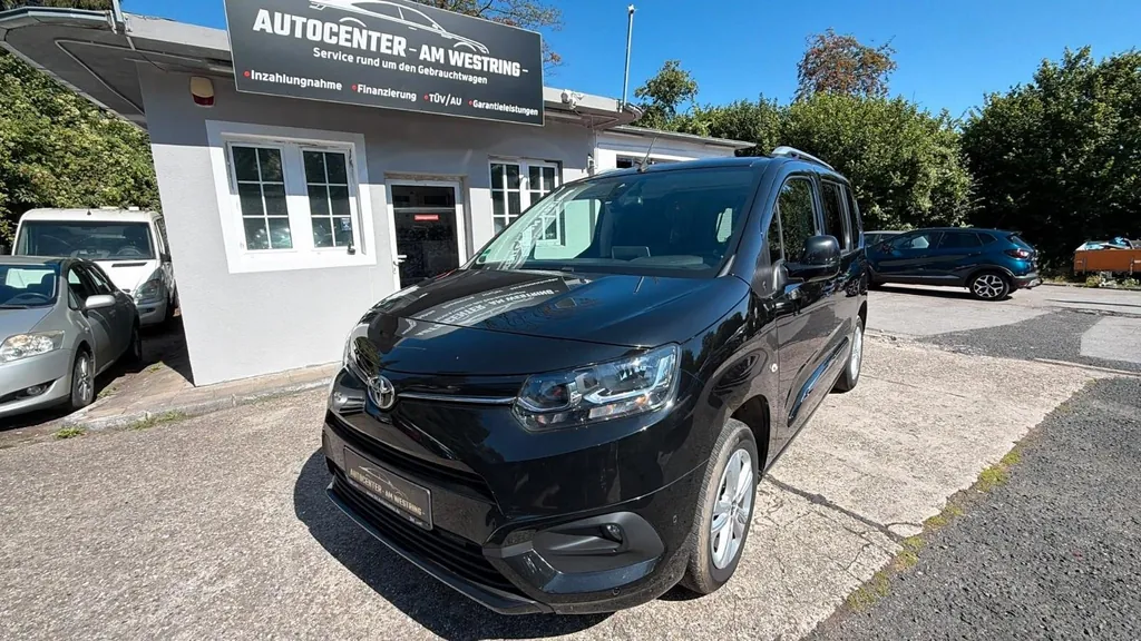 Toyota Proace City