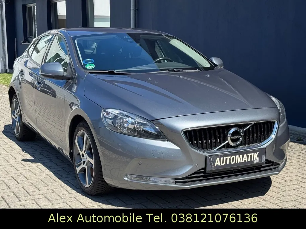 Volvo V40